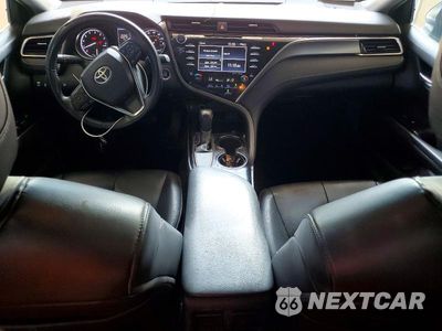 Zdjęcie 8 z 12 samochodu: 2018 TOYOTA CAMRY SE VIN:4T1B11HK0JU119254 - miniatura