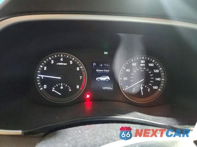 Zdjęcie 9 z 13 samochodu: 2019 HYUNDAI TUCSON VALUE VIN:KM8J3CA41KU045650 - miniatura