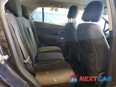 Zdjęcie 10 z 13 samochodu: 2018 CHEVROLET TRAX LS VIN:3GNCJNSB8JL203851 - miniatura