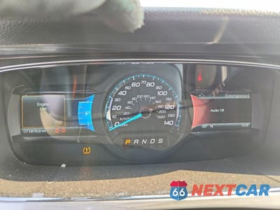 Zdjęcie 9 z 13 samochodu: 2018 FORD TAURUS SEL VIN:1FAHP2H84JG126803 - miniatura