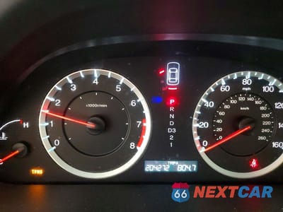 Zdjęcie 9 z 12 samochodu: 2008 HONDA ACCORD LXP VIN:1HGCP26408A024742 - miniatura