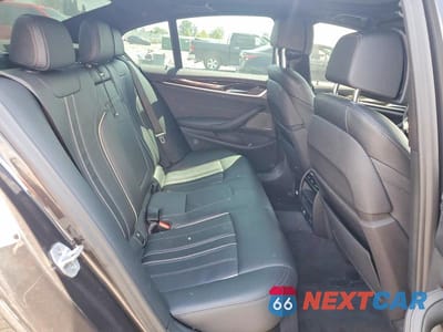 Zdjęcie 10 z 13 samochodu: 2020 BMW M550XI VIN:WBAJS7C04LBN96402 - miniatura