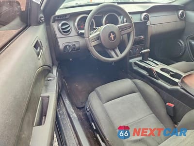 Zdjęcie 8 z 12 samochodu: 2006 FORD MUSTANG VIN:1ZVFT80N565159200 - miniatura