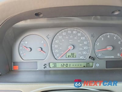 Zdjęcie 9 z 12 samochodu: 2004 VOLVO C70 LPT VIN:YV1NC63D34J061755 - miniatura