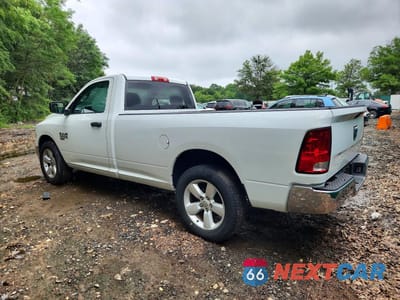 Drugie zdjęcie samochodu z przodu: 2022 RAM 1500 CLASSIC TRADESMAN VIN:3C6JR6DG2NG347067 - miniatura