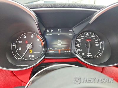 Zdjęcie 9 z 12 samochodu: 2019 ALFA ROMEO GIULIA TI VIN:ZARFANBN9K7606667 - miniatura