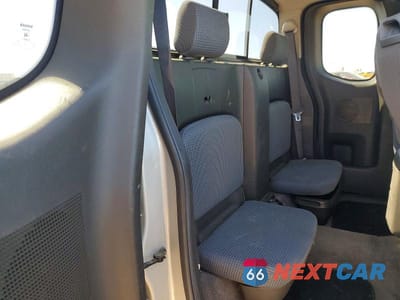 Zdjęcie 10 z 12 samochodu: 2005 NISSAN FRONTIER SE VIN:1N6AD06U05C424820 - miniatura