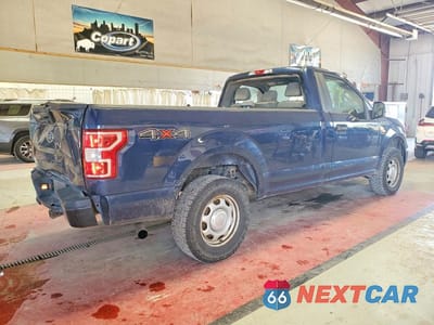 Trzecie zdjęcie samochodu z tyłu: 2019 FORD F150 VIN:1FTMF1E57KKC28823 - miniatura