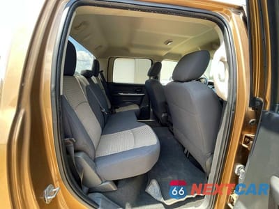 Zdjęcie 6 z 10 samochodu: 2011 DODGE RAM 1500 VIN:1D7RB1CT5BS654146 - miniatura