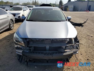 Piąte zdjęcie samochodu w środku: 2015 SUBARU LEGACY 3.6R LIMITED VIN:4S3BNEN60F3035780 - miniatura