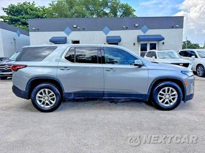 Zdjęcie 13 z 15 samochodu: 2023 CHEVROLET TRAVERSE LS VIN:1GNERFKW3PJ223449 - miniatura