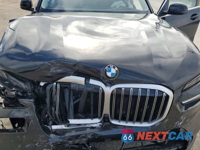 Zdjęcie 11 z 12 samochodu: 2026 BMW X7 XDRIVE40I VIN:5UX23EM04T9186860 - miniatura