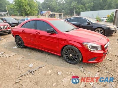 Czwarte zdjęcie samochodu z boku: 2014 MERCEDES-BENZ CLA 250 VIN:WDDSJ4EB1EN150223 - miniatura