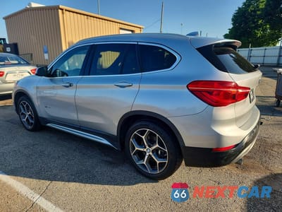 Drugie zdjęcie samochodu z przodu: 2018 BMW X1 XDRIVE28I VIN:WBXHT3C35J5K23482 - miniatura