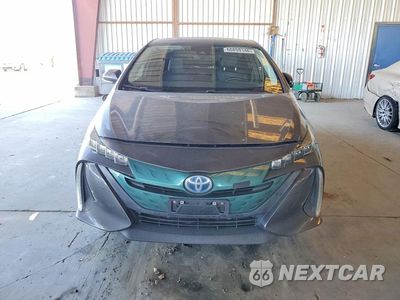 Piąte zdjęcie samochodu w środku: 2018 TOYOTA PRIUS PRIME PREMIUM VIN:JTDKARFP0J3081385 - miniatura