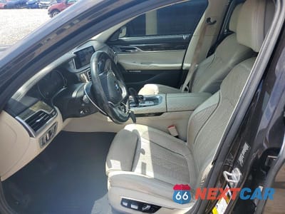 Zdjęcie 7 z 12 samochodu: 2016 BMW 750 XI VIN:WBA7F2C59GG420175 - miniatura