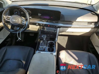 Zdjęcie 8 z 13 samochodu: 2023 KIA CARNIVAL LX VIN:KNDNE5H35P6209096 - miniatura