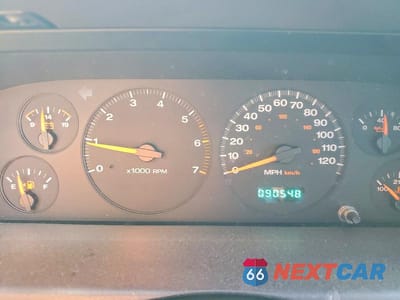 Zdjęcie 9 z 13 samochodu: 1999 JEEP GRAND CHEROKEE LIMITED VIN:1J4GW68N0XC527880 - miniatura