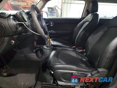 Zdjęcie 7 z 12 samochodu: 2016 MINI COOPER VIN:WMWXP5C52G2D14701 - miniatura