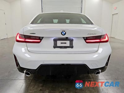 Zdjęcie 6 z 12 samochodu: 2026 B M W 3 SERIES 4D SEDAN 330I XDRIVE MSPORT VIN:WBA23LA08TFW53481 - miniatura