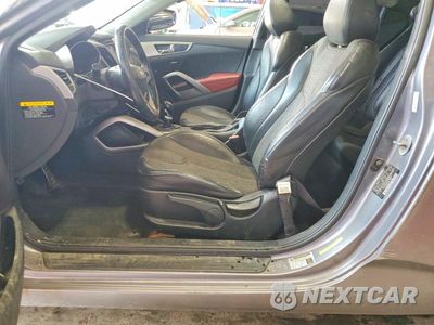 Zdjęcie 7 z 13 samochodu: 2012 HYUNDAI VELOSTER BASE VIN:KMHTC6AD4CU082882 - miniatura