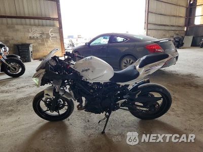 Trzecie zdjęcie samochodu z tyłu: 2023 KAWASAKI EX400 VIN:JKAEXKH17PDAP6535 - miniatura