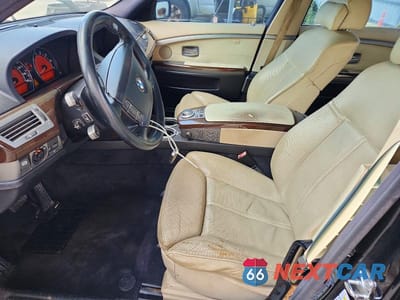 Zdjęcie 7 z 12 samochodu: 2008 BMW 750 LI VIN:WBAHN83558DT79945 - miniatura