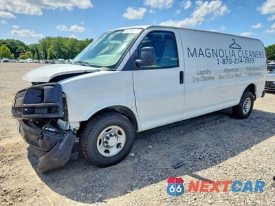 2017 CHEVROLET EXPRESS G2500 1GCWGBFF4H1350508 - główne zdjęcie licytacji z USA - miniatura