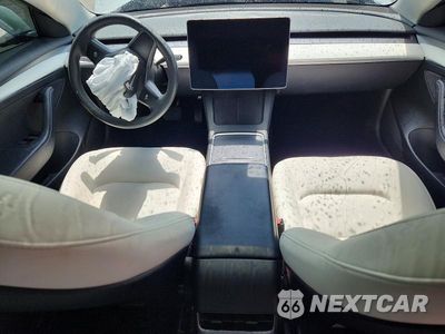Zdjęcie 8 z 13 samochodu: 2023 TESLA MODEL 3 VIN:5YJ3E1EAXPF502807 - miniatura