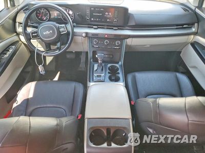 Zdjęcie 8 z 13 samochodu: 2022 KIA CARNIVAL VIN:KNDNB4H34N6155953 - miniatura