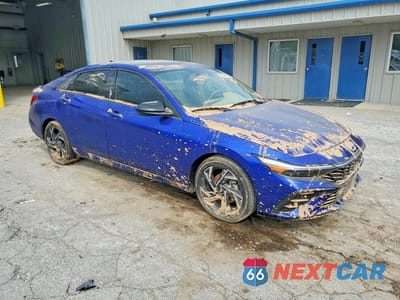 Czwarte zdjęcie samochodu z boku: 2025 HYUNDAI ELANTRA HYBRID SEL SPORT VIN:KMHLM4DJ5SU148132 - miniatura