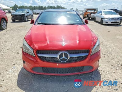 Piąte zdjęcie samochodu w środku: 2018 MERCEDES-BENZ CLA 250 VIN:WDDSJ4EBXJN631159 - miniatura