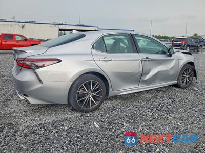 Trzecie zdjęcie samochodu z tyłu: 2024 TOYOTA CAMRY SE VIN:4T1S11AK7RU905803 - miniatura