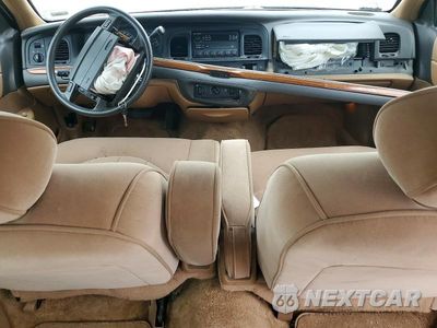 Zdjęcie 8 z 12 samochodu: 1995 FORD CROWN VICTORIA VIN:2FALP73W8SX189766 - miniatura