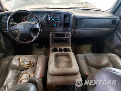 Zdjęcie 8 z 14 samochodu: 2003 GMC YUKON XL K1500 VIN:3GKFK16Z93G228390 - miniatura
