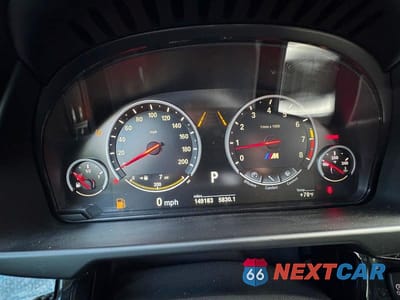 Zdjęcie 11 z 13 samochodu: 2016 BMW X5 M VIN:5YMKT6C52G0R79421 - miniatura