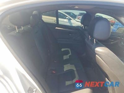 Zdjęcie 10 z 13 samochodu: 2016 BMW 535 I VIN:WBA5B1C52GG131765 - miniatura