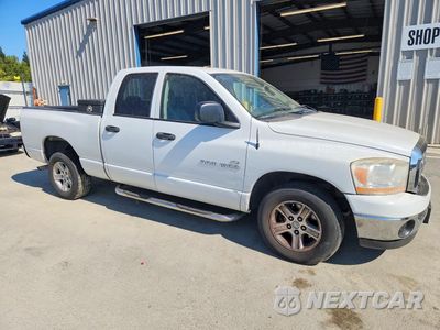 Czwarte zdjęcie samochodu z boku: 2006 DODGE RAM 1500 ST VIN:1D7HA18N16J222383 - miniatura