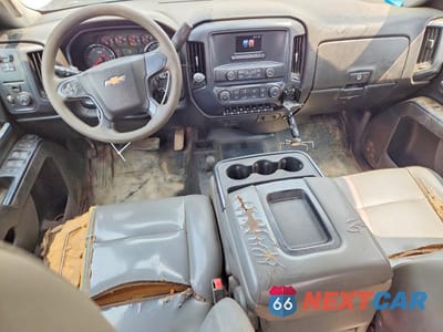 Zdjęcie 8 z 13 samochodu: 2017 CHEVROLET SILVERADO K2500 HEAVY DUTY VIN:1GC1KUEY0HF233440 - miniatura