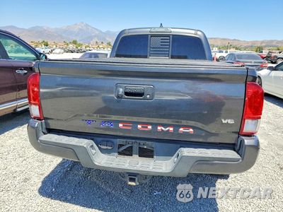 Zdjęcie 6 z 12 samochodu: 2016 TOYOTA TACOMA TRD SPORT VIN:3TMBZ5DN1GM005636 - miniatura