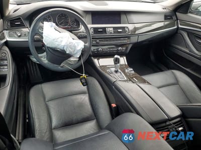 Zdjęcie 8 z 12 samochodu: 2013 BMW 528 XI VIN:WBAXH5C56DDW14574 - miniatura