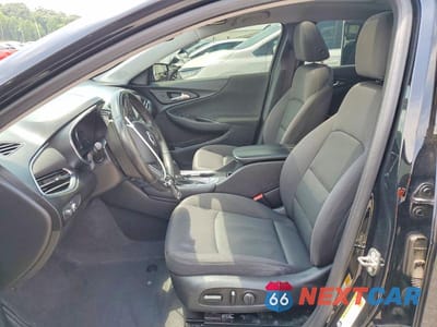 Zdjęcie 7 z 12 samochodu: 2017 CHEVROLET MALIBU LT VIN:1G1ZE5ST1HF292983 - miniatura