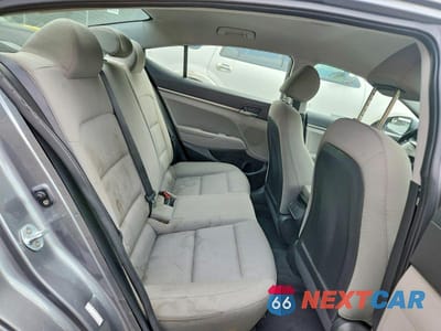 Zdjęcie 10 z 12 samochodu: 2017 HYUNDAI ELANTRA SE VIN:KMHD74LF7HU154340 - miniatura