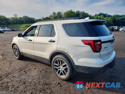 Drugie zdjęcie samochodu z przodu: 2016 FORD EXPLORER SPORT VIN:1FM5K8GT1GGA42933 - miniatura