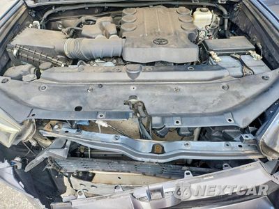 Zdjęcie 12 z 14 samochodu: 2018 TOYOTA 4RUNNER SR5 PREMIUM VIN:JTEBU5JR0J5532291 - miniatura