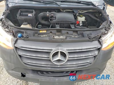Zdjęcie 12 z 13 samochodu: 2019 MERCEDES-BENZ SPRINTER 2500/3500 DELIVERY VAN VIN:WD4PF1CD0KP134220 - miniatura