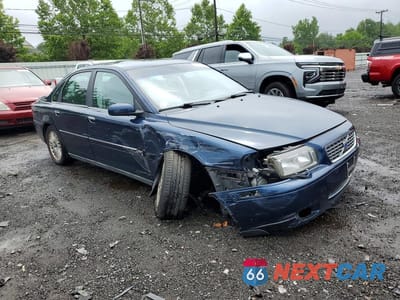 Czwarte zdjęcie samochodu z boku: 2004 VOLVO S80 VIN:YV1TS92D941355268 - miniatura