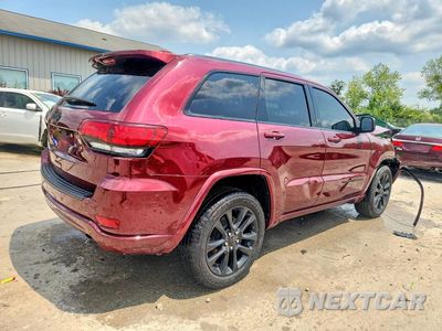 Trzecie zdjęcie samochodu z tyłu: 2020 JEEP GRAND CHEROKEE LAREDO VIN:1C4RJFAG7LC399592 - miniatura