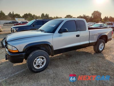 2000 DODGE DAKOTA 1B7GG22XXYS530167 - główne zdjęcie licytacji z USA - miniatura