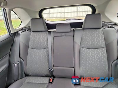 Zdjęcie 10 z 13 samochodu: 2023 TOYOTA RAV4 XLE VIN:2T3P1RFV7PW343400 - miniatura